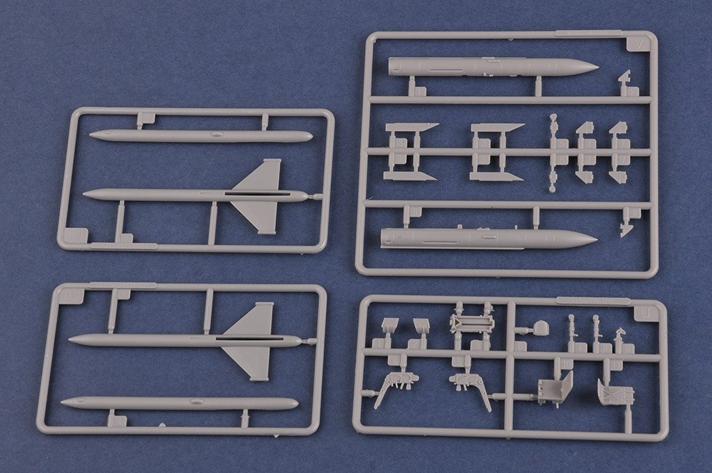 Hobby Boss 81755 Russian MiG-31M Foxhound 1/48 – image 10
