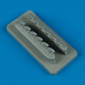 Quickboost QB32093 P-51B Mustang exhaust Trumpeter 1/32