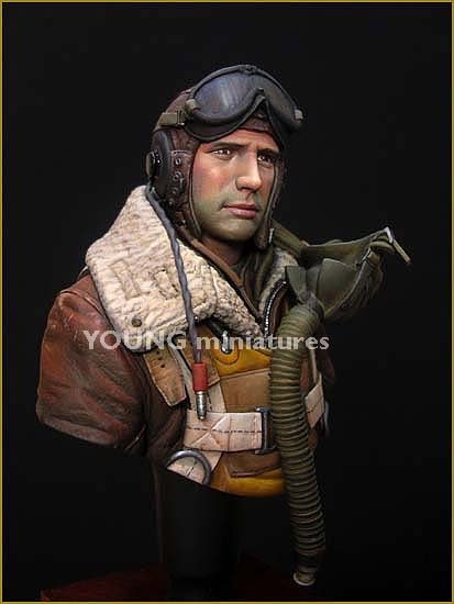 Young Miniatures YM1815 B-17 Waist Gunner ETO, 1944 1/10 – zdjęcie 8