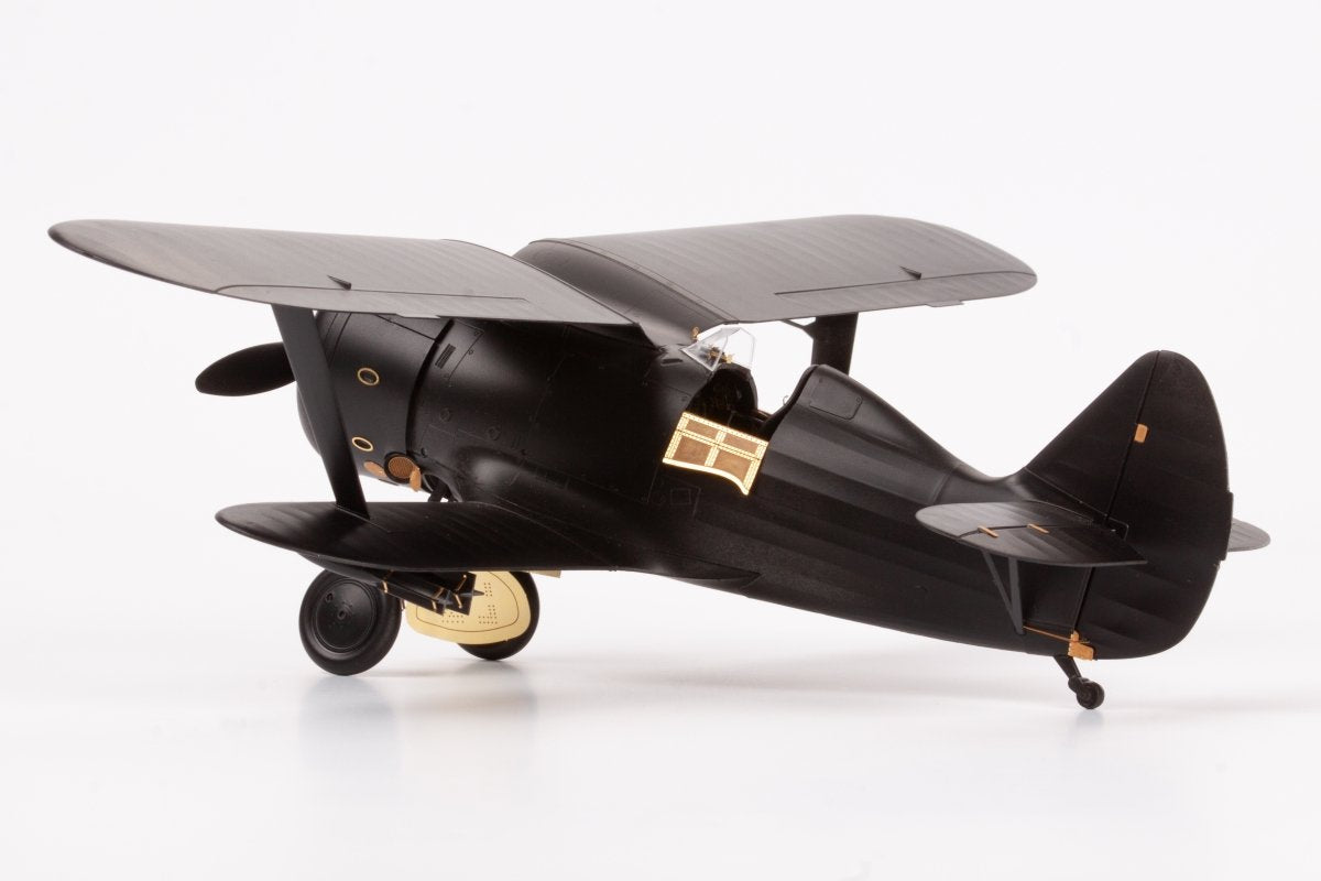 Eduard BIG3392 I-153 Chaika ICM 1/32 – image 2