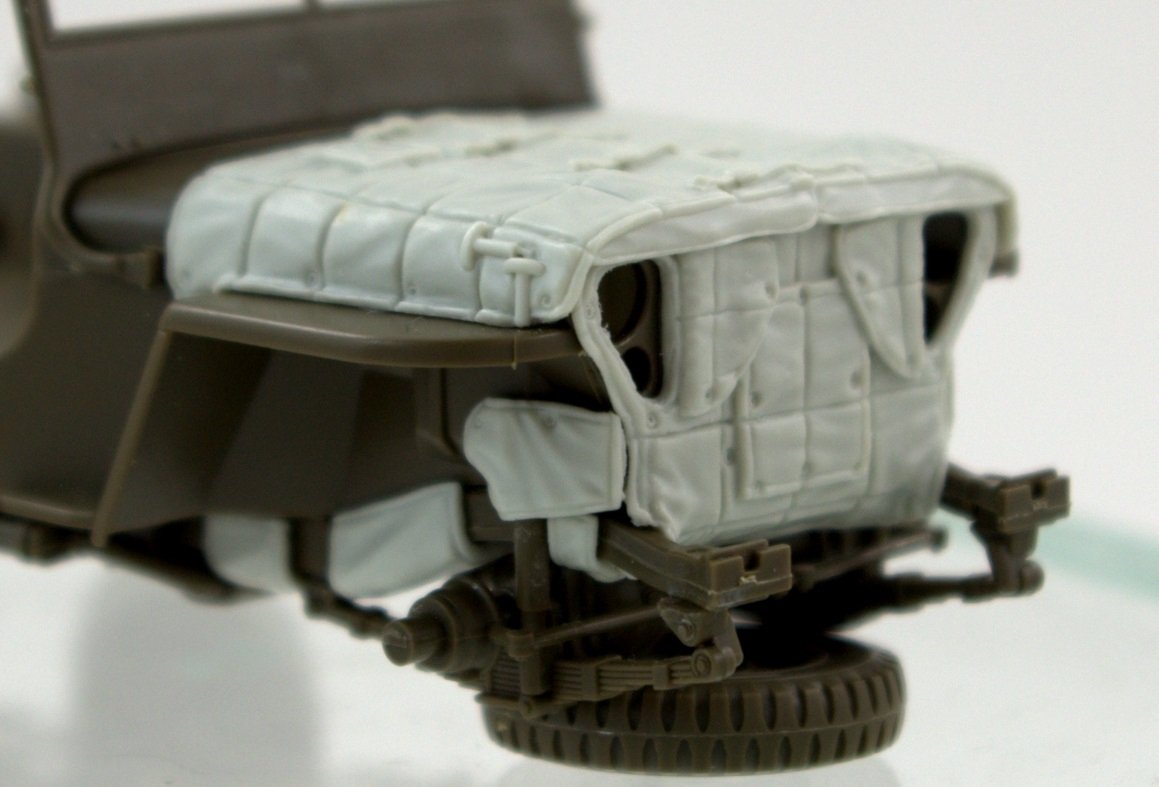 Panzer Art RE35-713 Willys “Jeep” winter canvas cover 1/35 – Bild 2