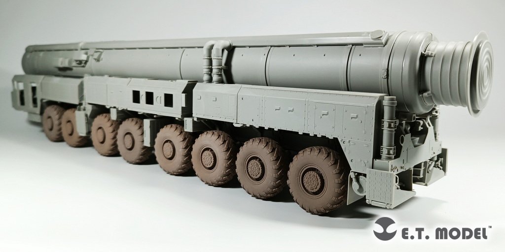 E.T. Model P35-114 15U175 TEL of RS-12M1 Topol-M ICBM complex Sagged wheels For TRUMPETER Kit 1/35 – imagen 4