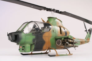 Special Hobby 32090 AH-1Q/S Cobra &amp;#39;Tank Hunter&amp;#39; 1/32 – image 12