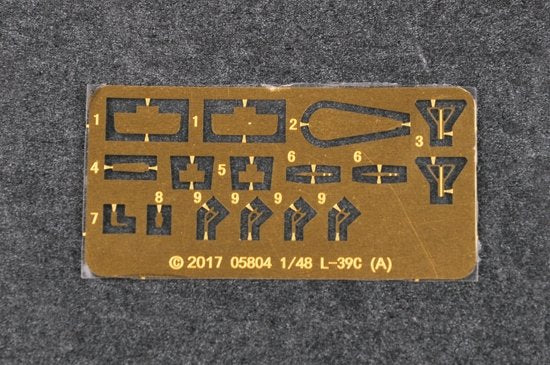 Trumpeter 05804 L-39C Albatro 1/48 – Bild 9