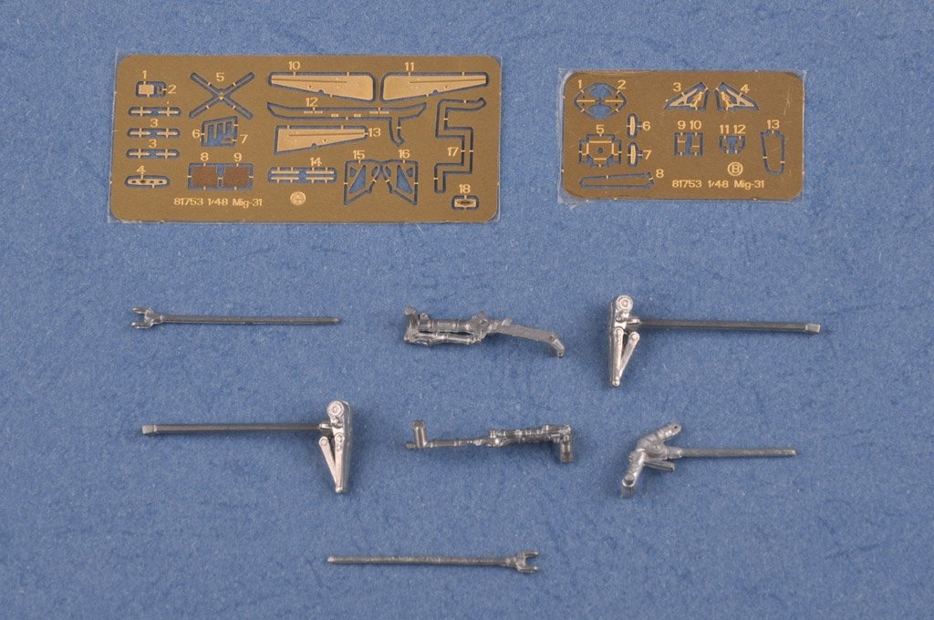 Hobby Boss 81753 Russian MiG-31 Foxhound 1/48 – Bild 13