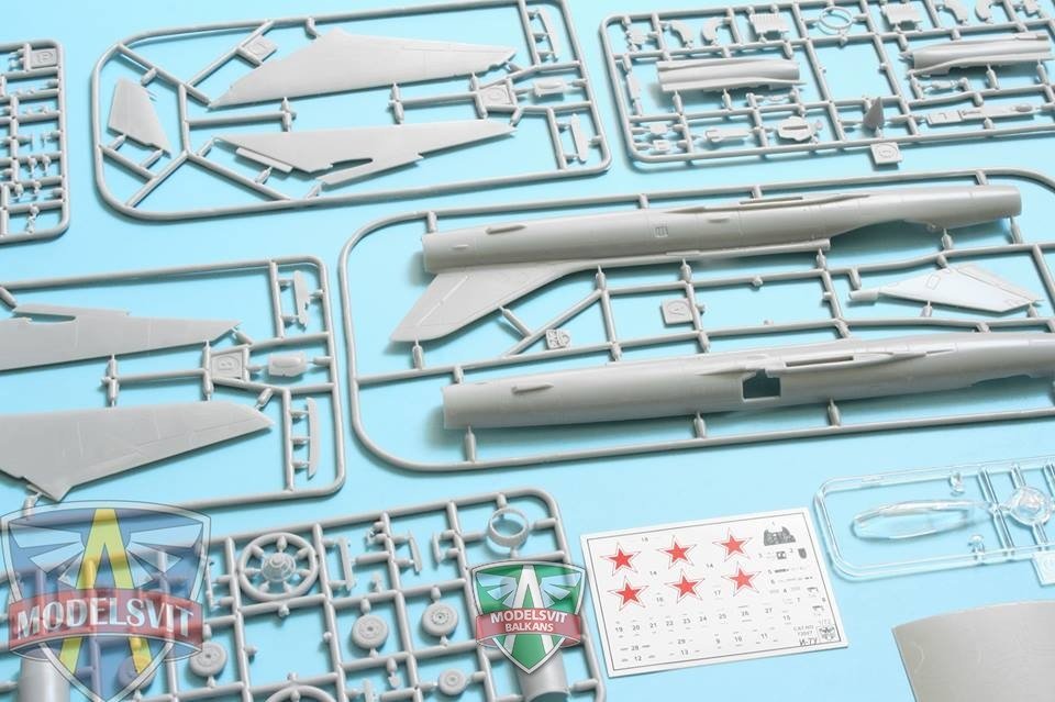 Modelsvit 72027 I-7U Supersonic interceptor prototype 1/72 – immagine 4