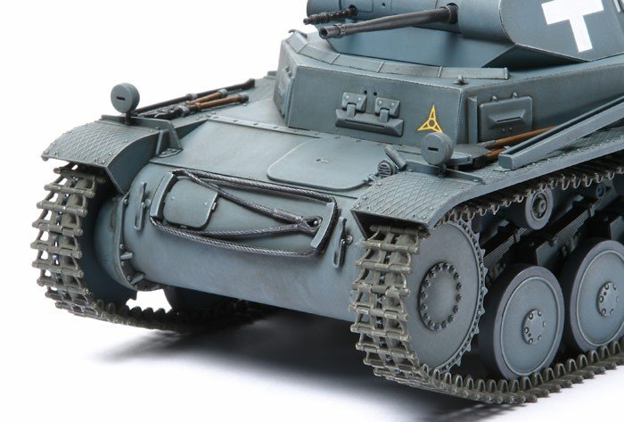 Tamiya 35299 German Panzerkampfwagen II Ausf.C (Sd.Kfz.121) (Polish Campaign) 1/35 – imagen 3