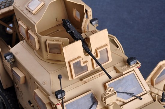 Trumpeter 00930 US M-ATV MRAP 1/16 – immagine 6
