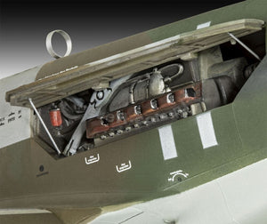 Revell 03795 Dornier Do 335 Pfeil 1/48 – image 5
