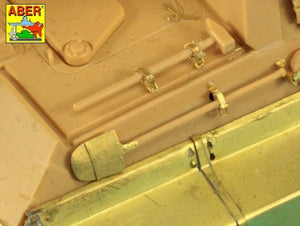 Aber 48052 Niemiecki niszczyciel czołgów Jagdtiger - Sd.Kfz. 186 / Panzerjäger Jagdtiger Sd.Kfz.186 - GERMAN TANK DESTROYER 1/48 – Bild 14
