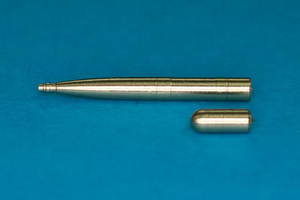 RB Modèle 48AB09 2 canons Hispano de 20 mm 1/48
