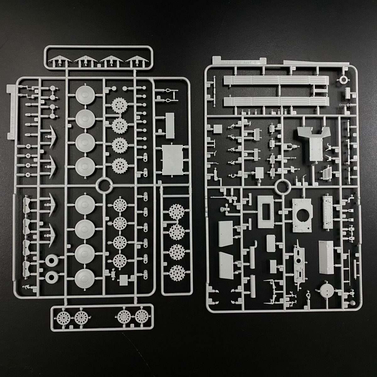 Dragon MD003 Sd.Kfz.138 Panzerjager MARDER III H w/Interior 1/35 – imagen 5
