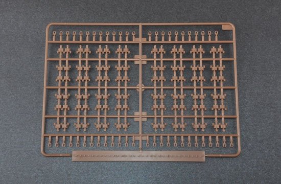 Trumpeter 05581 Russian T-80BVD MBT 1/35 – immagine 13