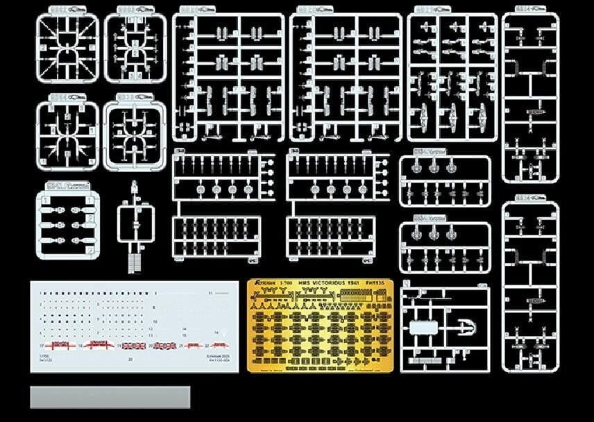 FlyHawk Model FH1135 HMS Victorious 1/700 – Bild 5
