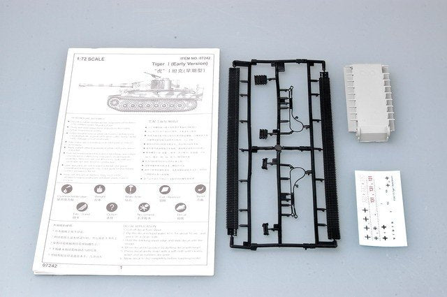 Trumpeter 07242 Tiger 1 tank(Early) 1/72 – image 3