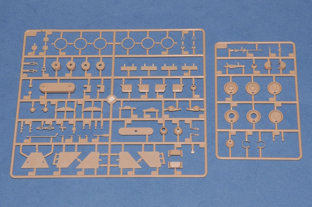 Hobby Boss 83889 M35 Mittlere Panzerwagen ADGZ-Daimler 1/35 – zdjęcie 7