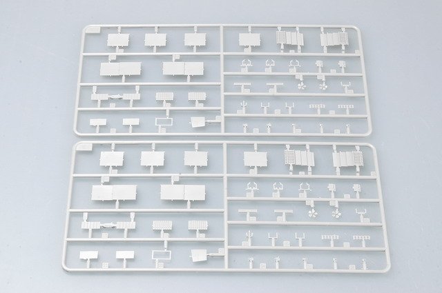 Trumpeter 05754 USS Theodore Roosevelt CVN-71 2006 1/700 – Bild 12