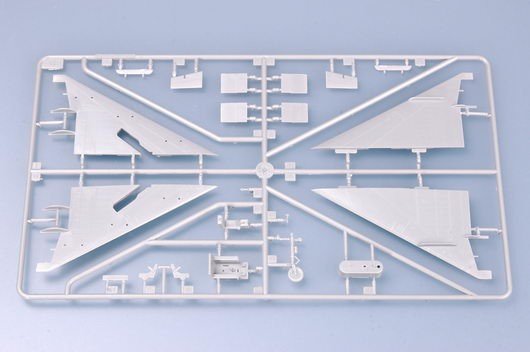 Trumpeter 01610 Shenyang F-8 Finback-B 1/72 – immagine 6
