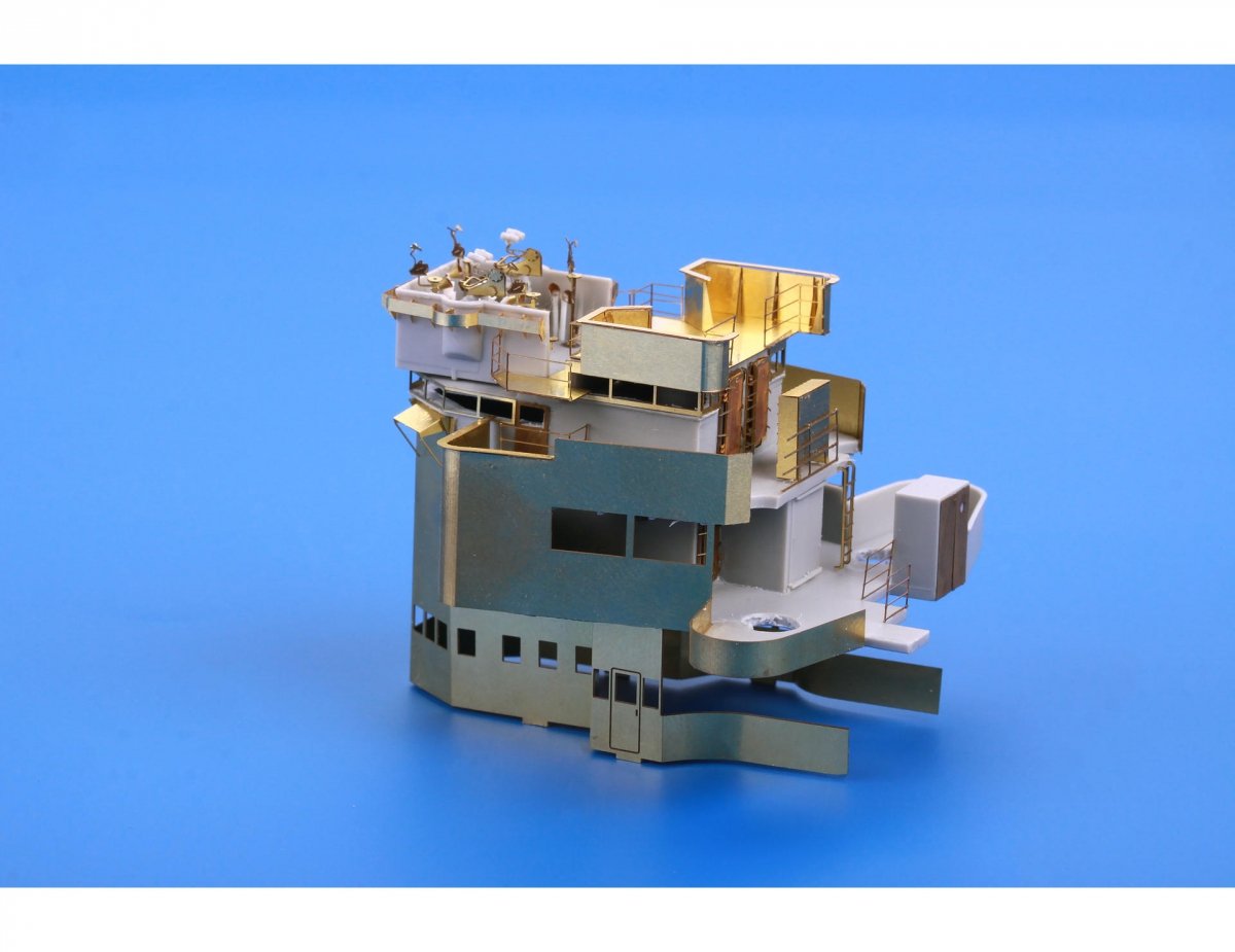 Eduard 53197 HMS Hood pt. 7 partie supérieure principale TRUMPETER 1/200 – image 6