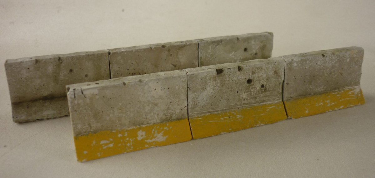 RT-Diorama 35267 Concrete barrier Set No.2 (6 pcs) 1/35 – image 3