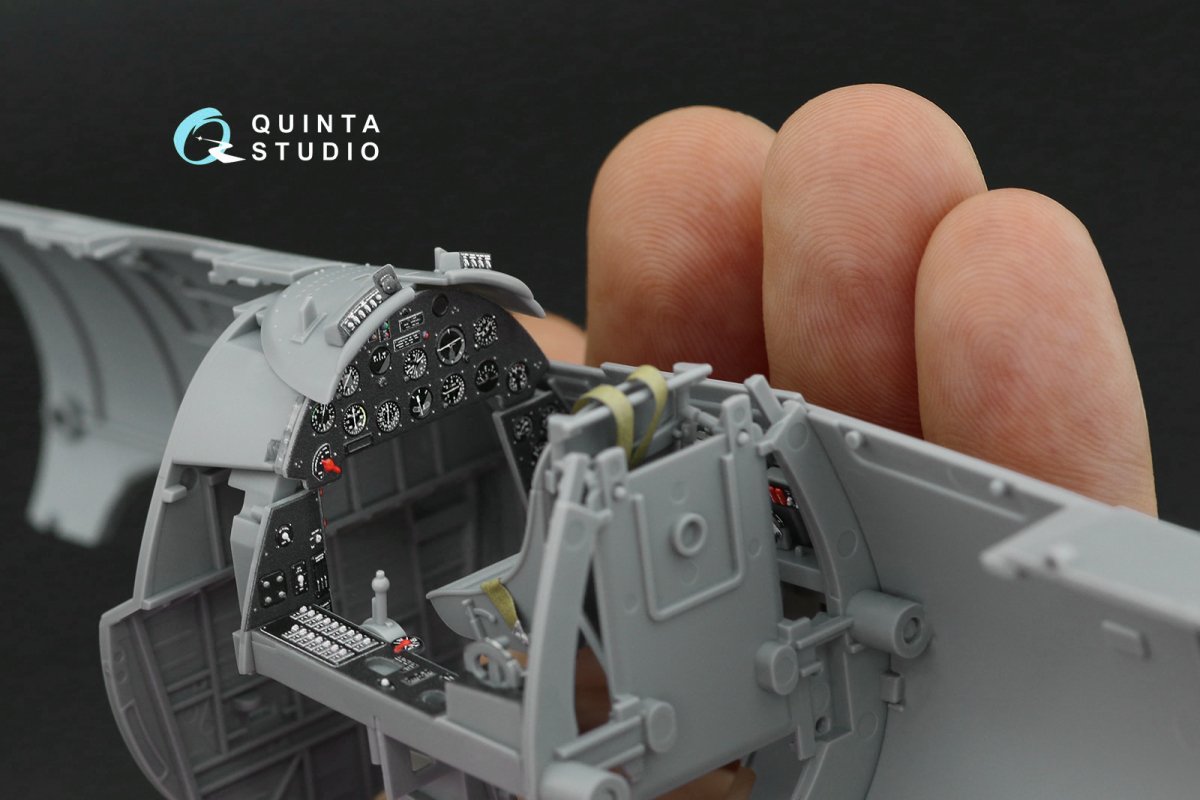 Quinta Studio QD32092 F4U-1D 3D-Printed &amp;amp; colored Interior on decal paper (Tamiya) 1/32 – image 9
