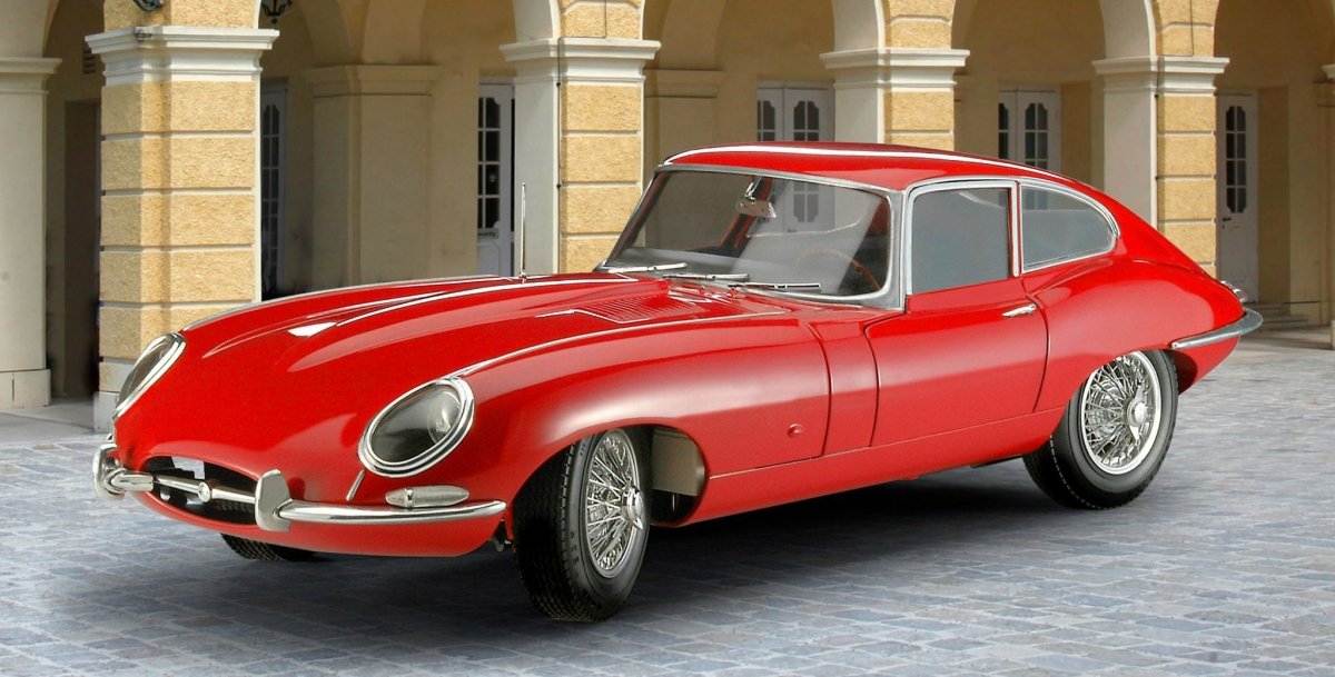 Revell 07668 03856 Jaguar E-Type Coupe 1/24 – zdjęcie 2