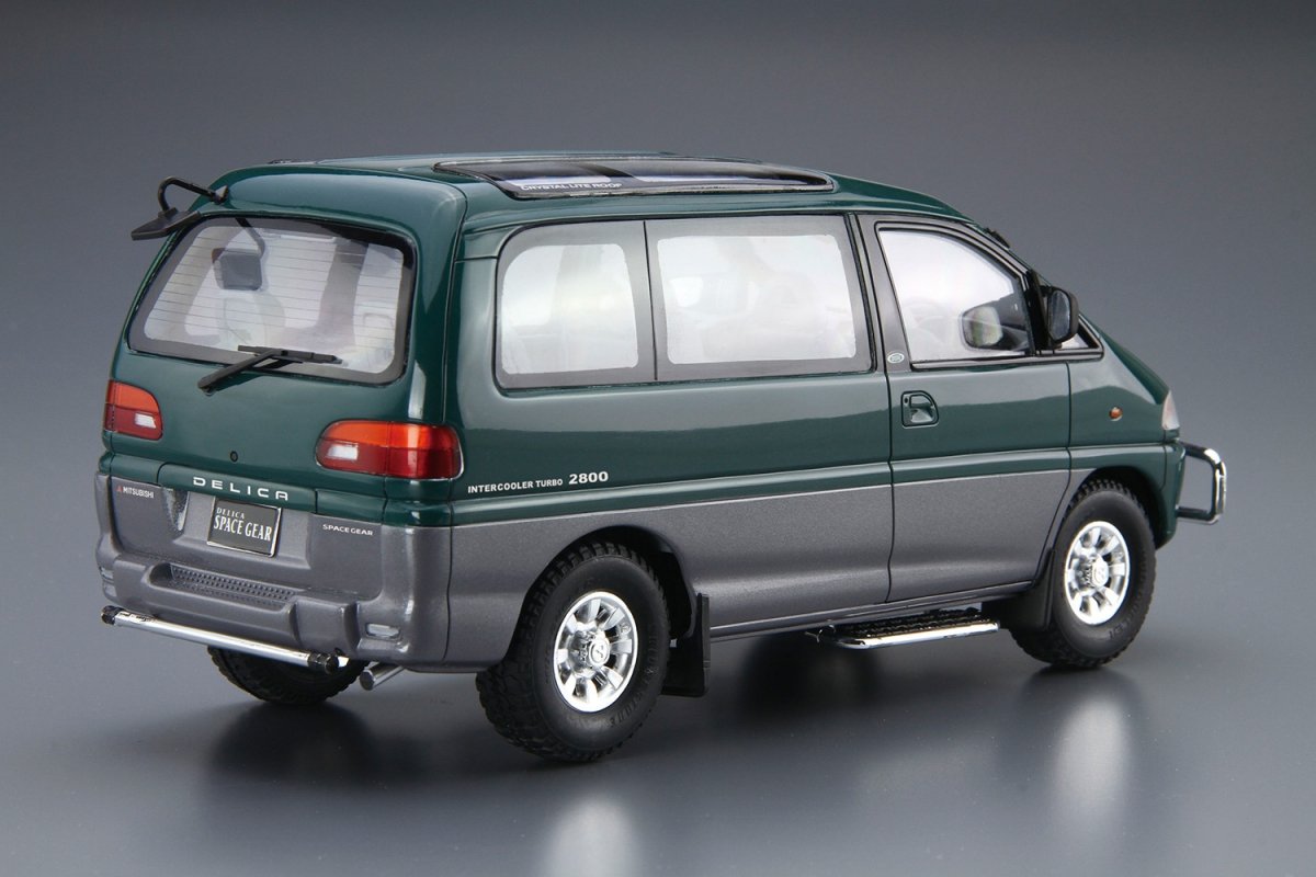 Aoshima 05667 Mitsubishi PE8W Delica Space Gear &amp;#39;96 1/24 – zdjęcie 3