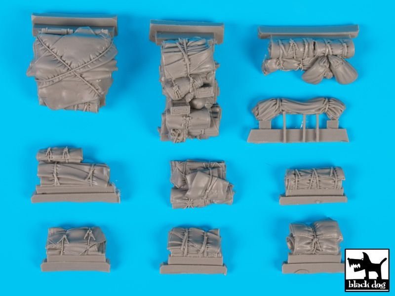 Black Dog T35143 Tentage+bedrols N 1/35 – image 6