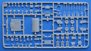 ACE 72420 VBL (Light Armored Vehicle) short chassie 7.62 MG 1/72 – image 2