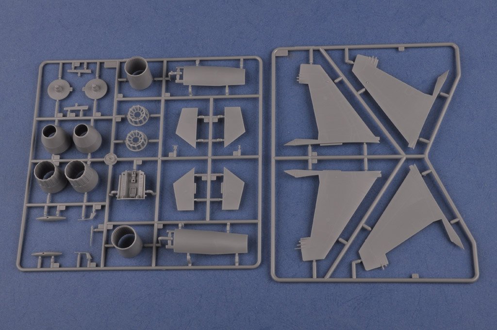 Hobby Boss 81714 Su-30MKK Flanker G 1/48 – Bild 6