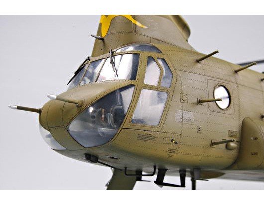 Trumpeter 05104 CH-47A CHINOOK 1/35 – image 5