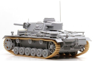 Cyber Hobby 6616 Sd.Kfz.141/3 Pz.Kpfw.III (FL) 1/35 – zdjęcie 6
