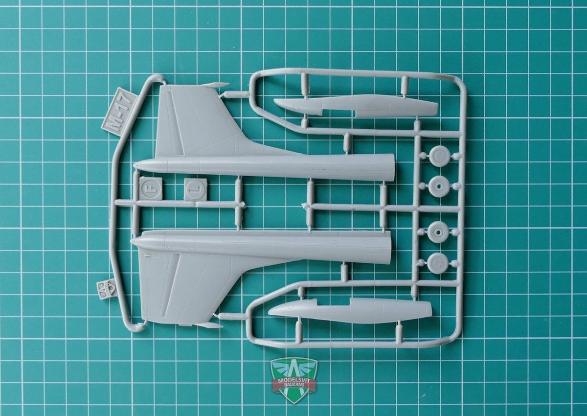 Modelsvit 72024 Myasishev M-17 &amp;quot;Stratosphera&amp;quot; 1/72 – zdjęcie 7