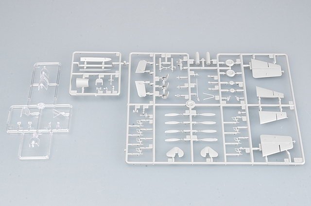 Trumpeter 01630 British Fairey Gannet Mk2 Aircraft 1/72 – Bild 3