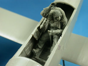 Copper State Models F32-024 Pilot in the cockpit 1/32 – Bild 3