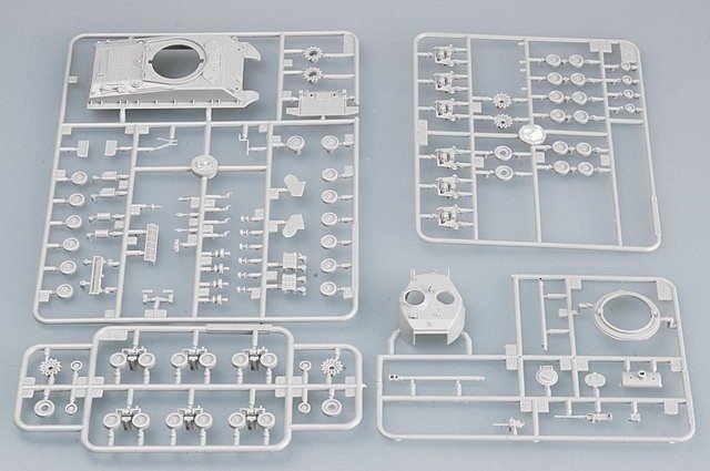 Trumpeter 07229 M4A3E8 TANK (T80 Track) 1/72 – Bild 4