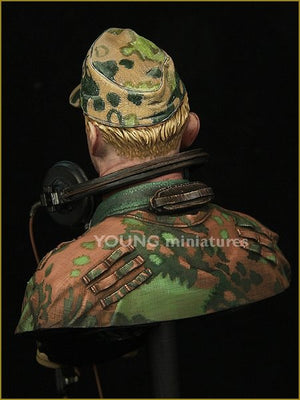Young Miniatures YM1851 Officier de char SS allemand WAFFEN, Seconde Guerre mondiale, échelle 1/10  – image 4