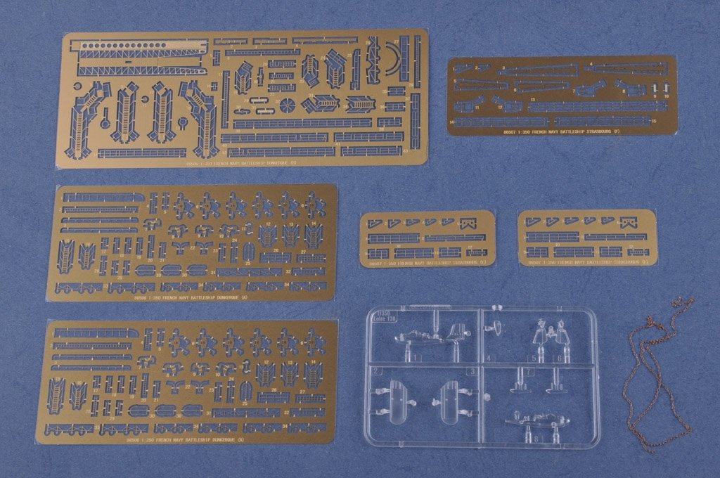 Hobby Boss 86507 French Navy Strasbourg Battleship 1/350 – imagen 4