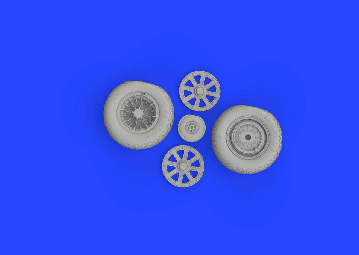 Eduard 648985 F4U wheels MAGIC FACTORY 1/48 – image 2