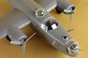 Hobby Boss 81774 Consolidated B-24J Liberator 1/48 – Bild 19