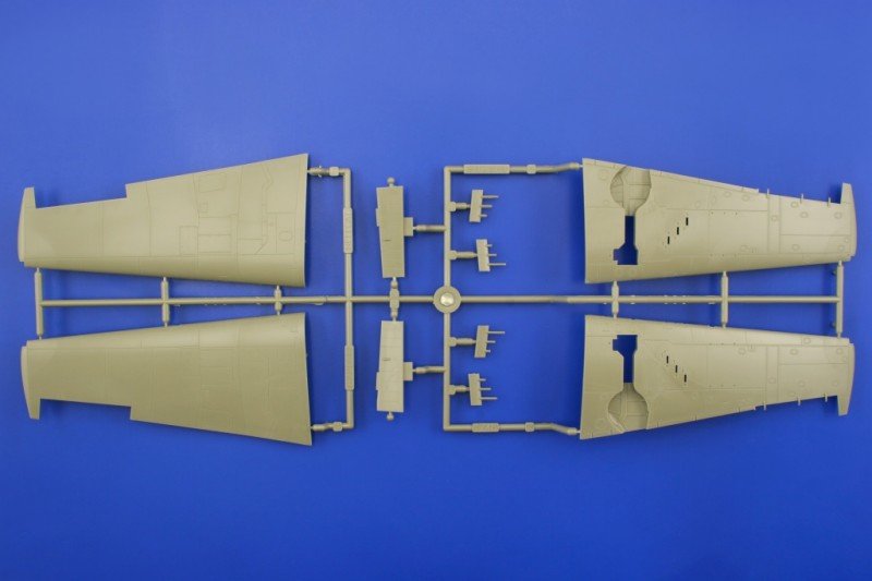 Eduard 8434 F6F-5 1/48 1/48 – immagine 5