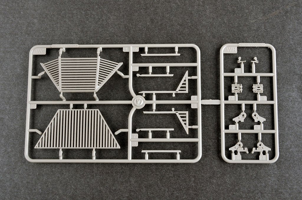 Trumpeter 09609 Char russe T-72B1 avec KTM-6 et blindage à grille 1/35 – image 13