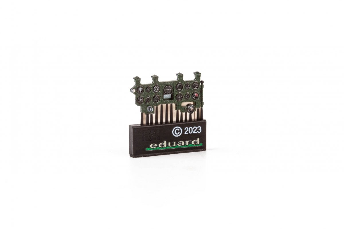 Eduard 644205 A6M2-N Rufe LööK EDUARD 1/48 – imagen 2
