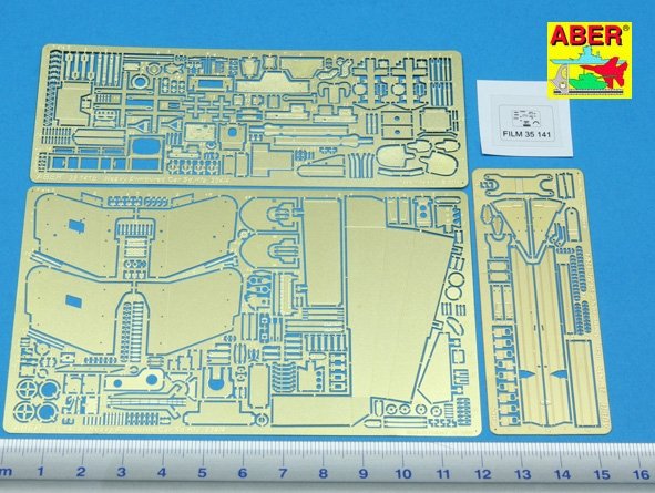 Aber 35141 Ciezki samochod pancerny Sd.Kfz 234/4 z dzialem 7.5cm (ITA) 1/35 – Bild 2