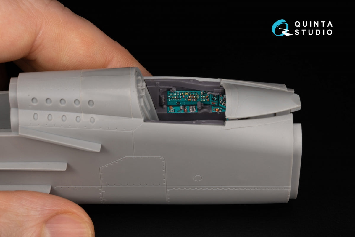 Quinta Studio QD+48557 MiG-25BM Intérieur imprimé en 3D et coloré sur papier décalcomanie (ICM) (avec pièces en résine imprimées en 3D) 1/48 – image 10