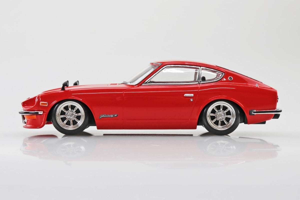 Aoshima 06474 Nissan S30 Fairlady Z Custom (Red) 1/32 – immagine 5