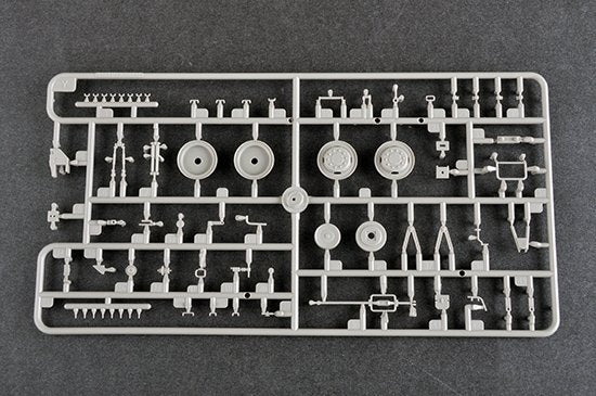 Trumpeter 01081 Soviet Zil-131V tow 2T3M1 Trailer with 8K14 Missil 1/35 – Bild 17