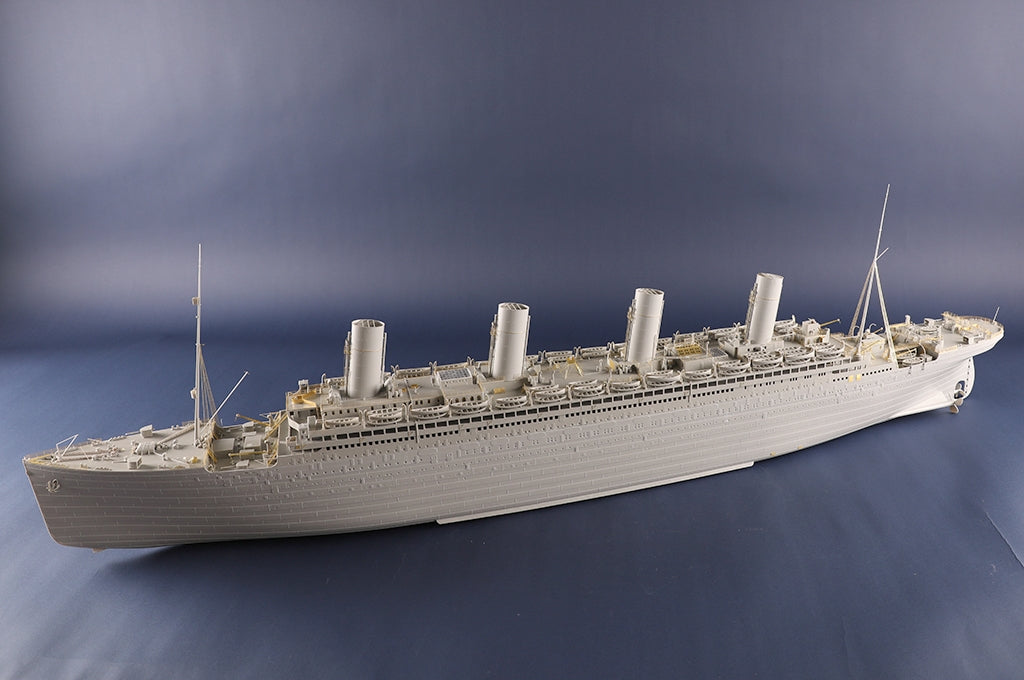 Trumpeter 03720 Olympic 1/200 – zdjęcie 23