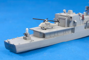 AFV Club SE70002 Knox-Class Frigate FF-1073 Robert E. Peary ROC Navy 932 (Taiwan) 1/700 – imagen 3