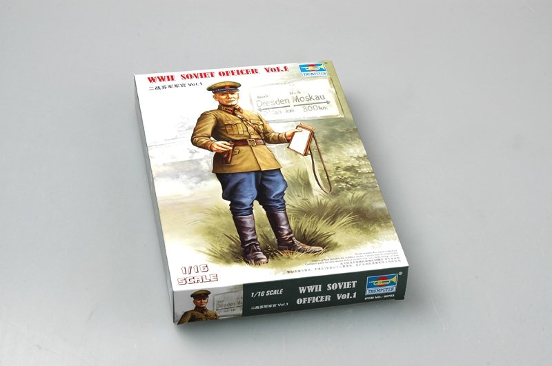 Trumpeter 00703 WWII Soviet Officer Vol.1 1/16 – Bild 2